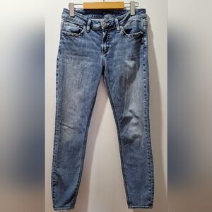 Silver Jeans Women's Light Blue Slim Jeans